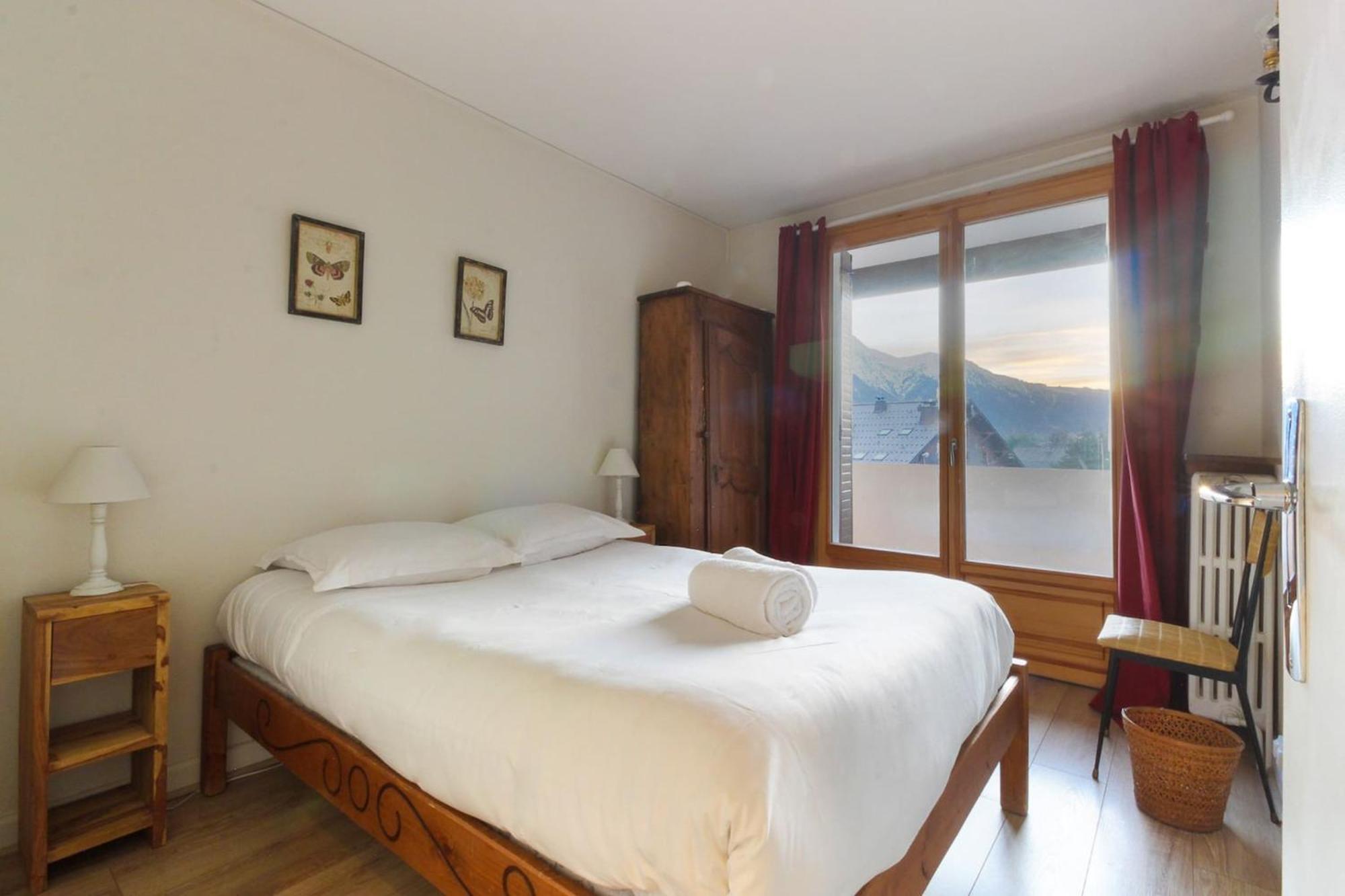 Les Pecles Mt Blanc - Chamonix Center Apartment Bagian luar foto